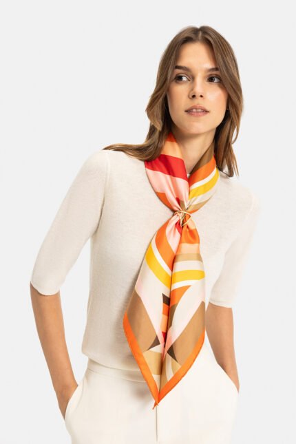 Geometrik Desenli Twill İpek Eşarp