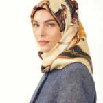 Atlar Desen / Krem Eşarp 4