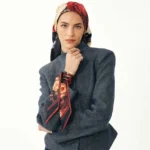 Büyük Çiçek Desen / Siyah Eşarp